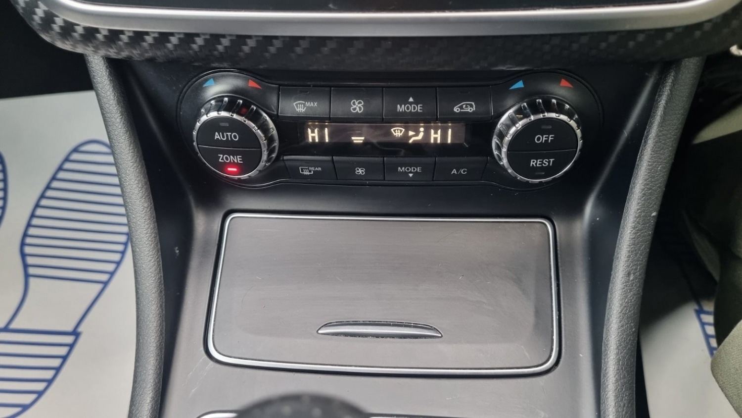 Used Mercedes-Benz A-Class 2017 for sale - 77363573: Photo 33