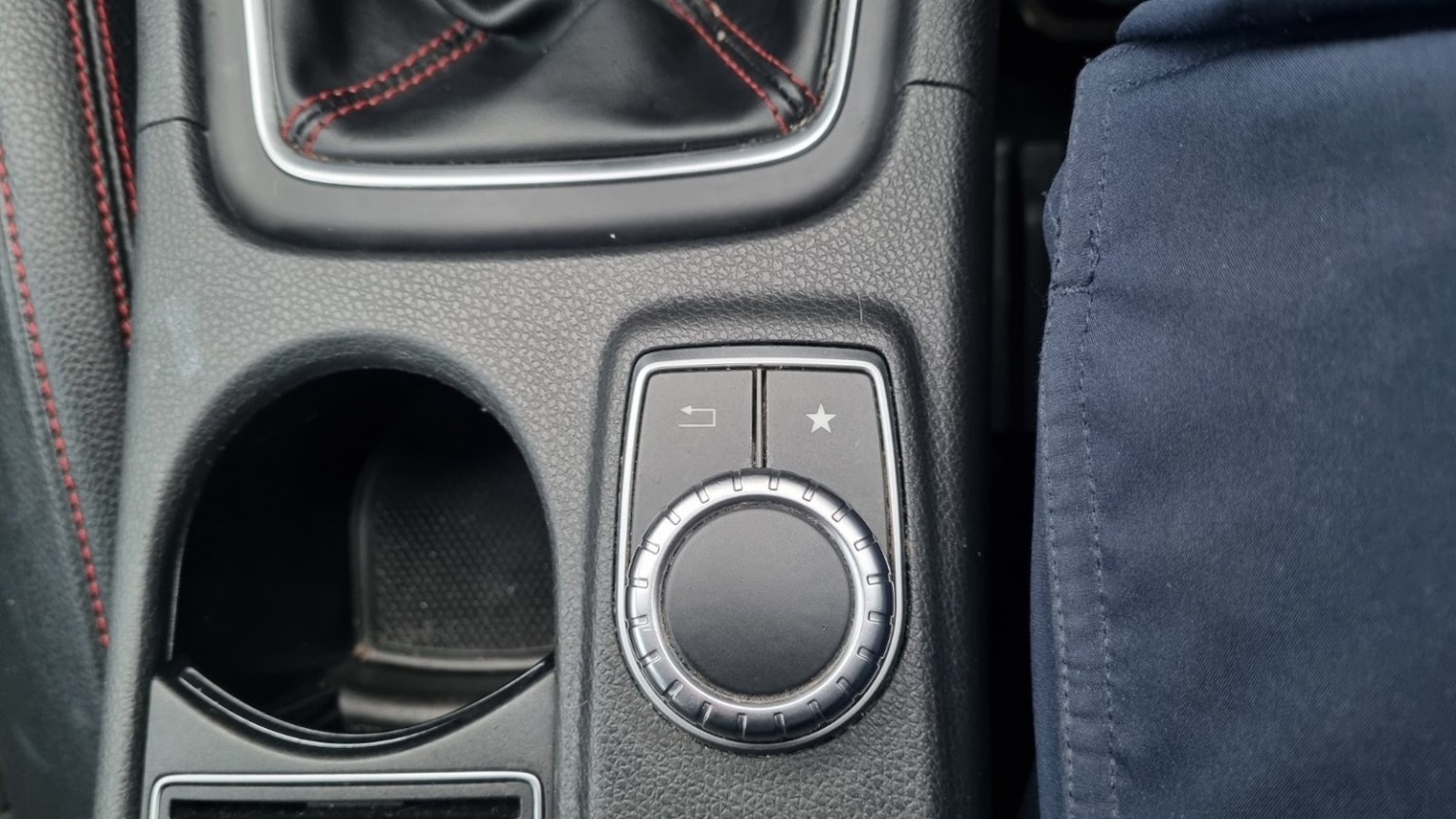 Used Mercedes-Benz A-Class 2017 for sale - 77363573: Photo 35