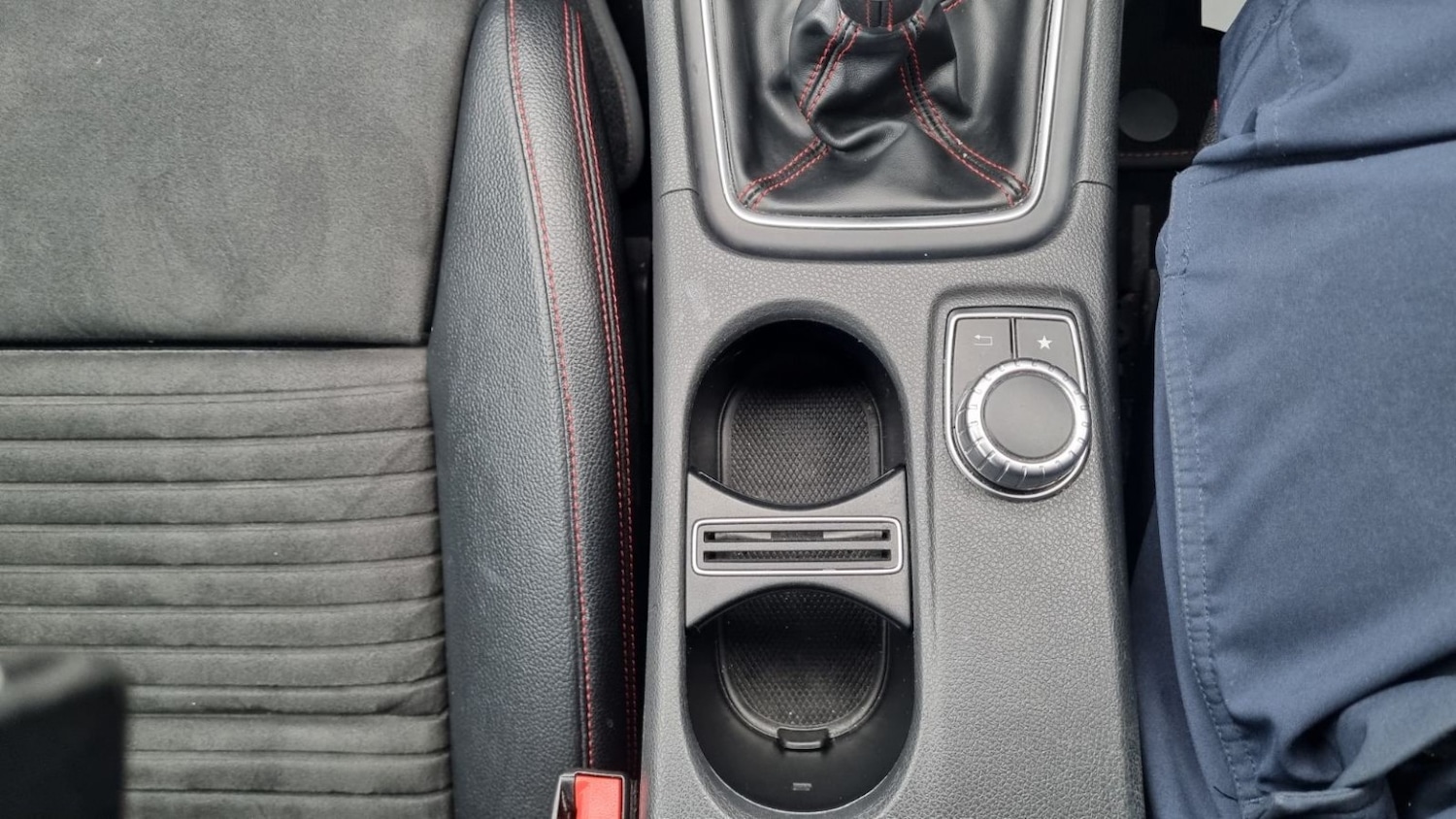 Used Mercedes-Benz A-Class 2017 for sale - 77363573: Photo 36