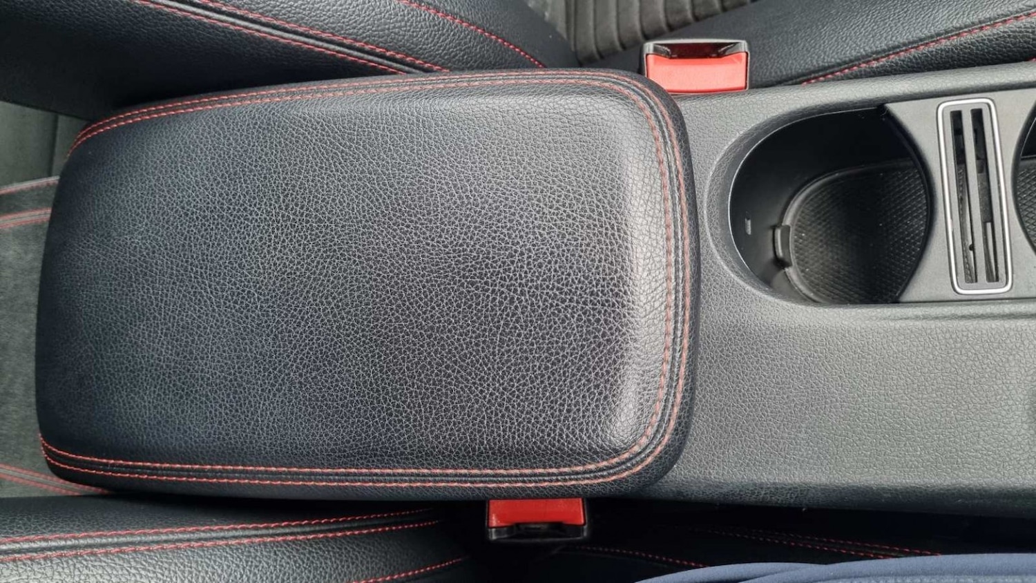 Used Mercedes-Benz A-Class 2017 for sale - 77363573: Photo 38