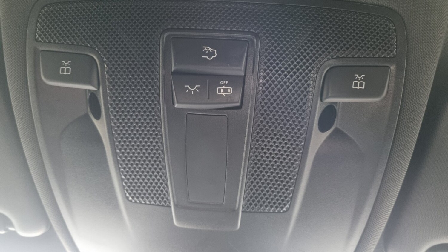 Used Mercedes-Benz A-Class 2017 for sale - 77363573: Photo 44