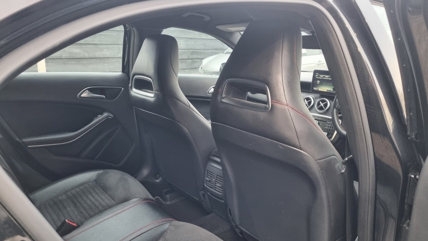 Used Mercedes-Benz A-Class 2017 for sale - 77363573: Photo 67