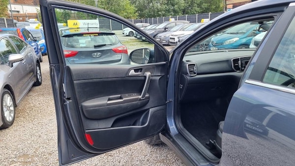 Used Kia Sportage 2018 for sale - 75650018: Photo 49