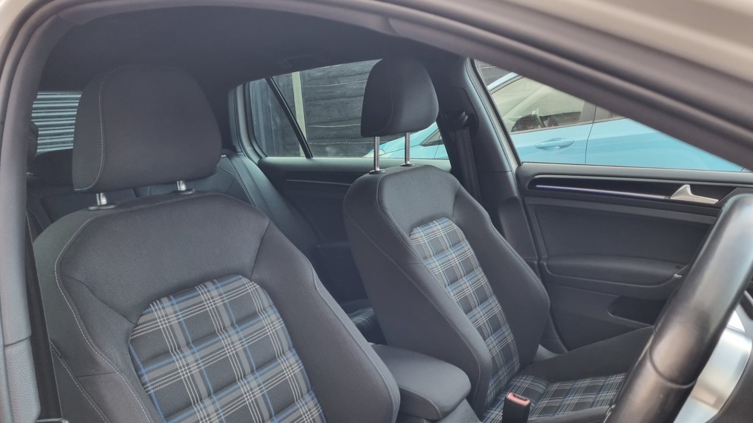 Used Volkswagen Golf 2015 for sale - 76848710: Photo 20