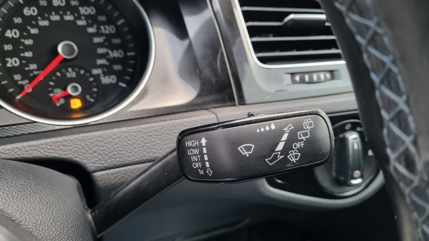 Used Volkswagen Golf 2015 for sale - 76848710: Photo 25