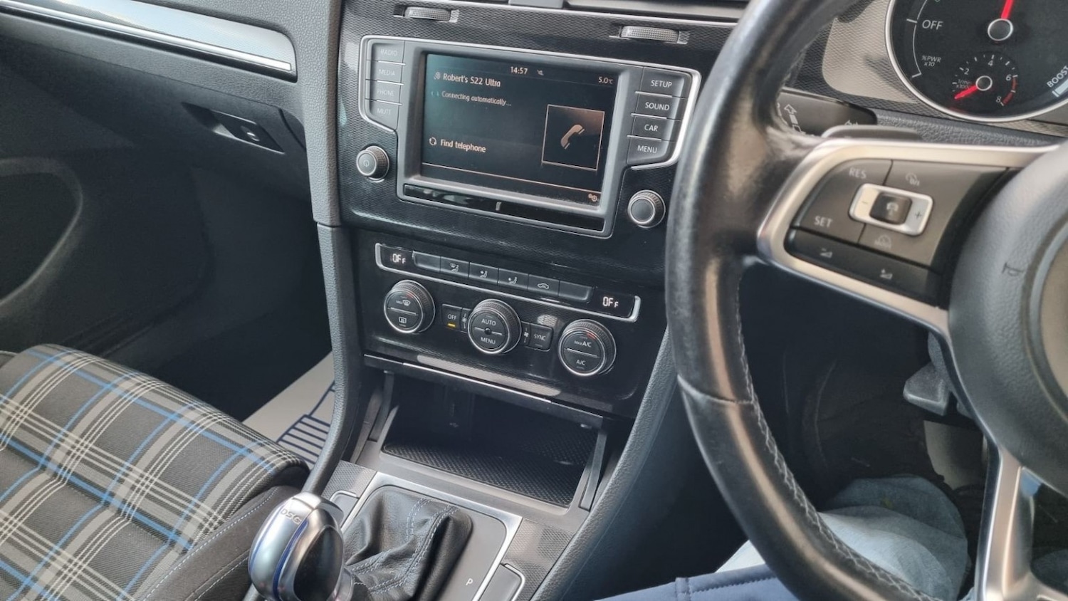 Used Volkswagen Golf 2015 for sale - 76848710: Photo 43