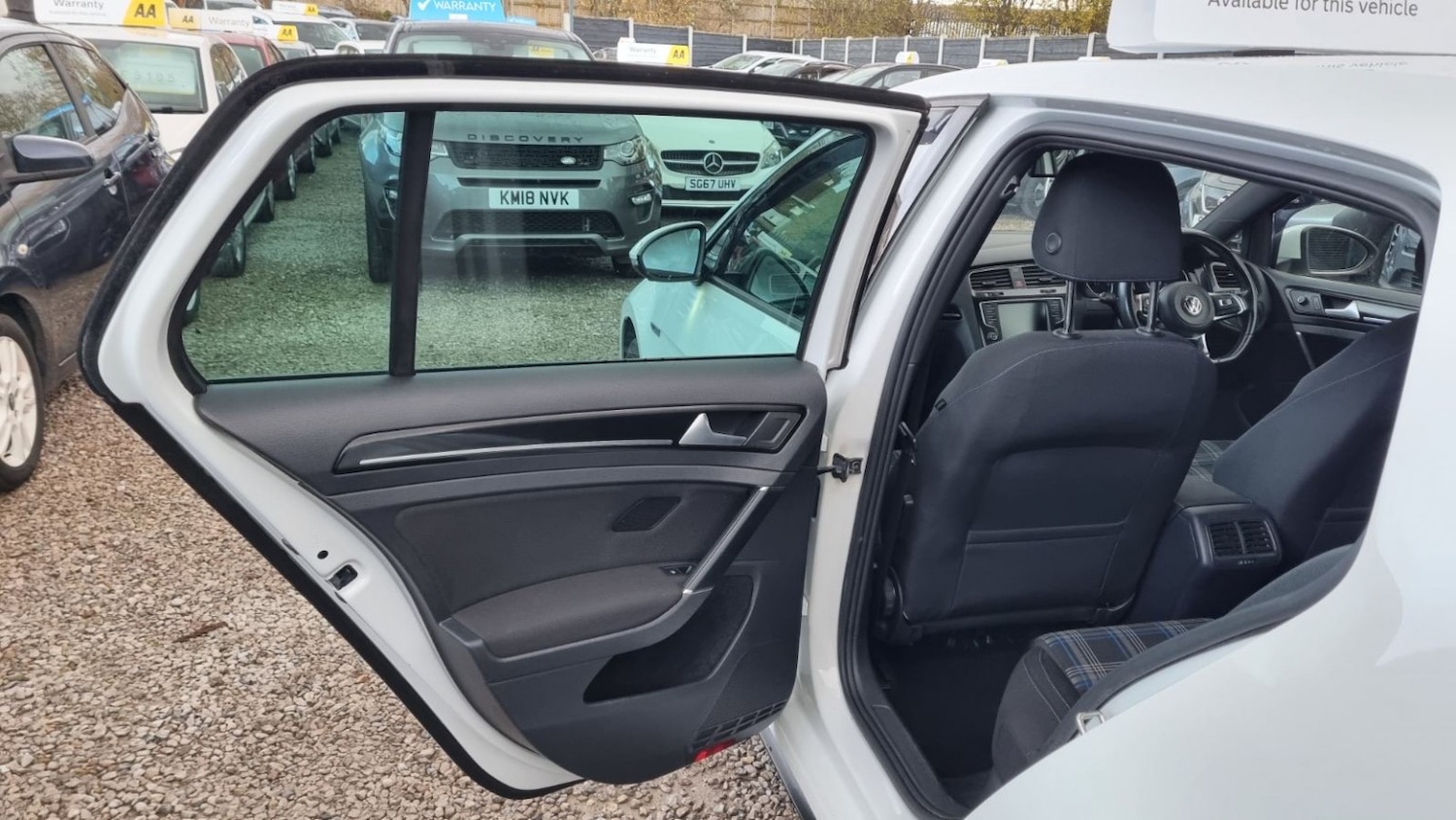 Used Volkswagen Golf 2015 for sale - 76848710: Photo 51