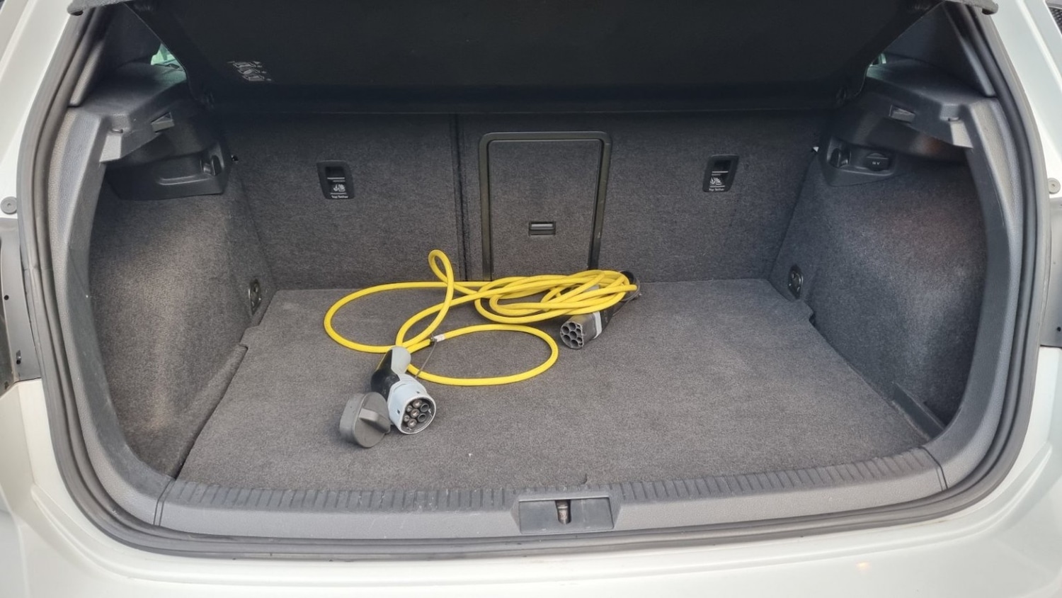 Used Volkswagen Golf 2015 for sale - 76848710: Photo 64