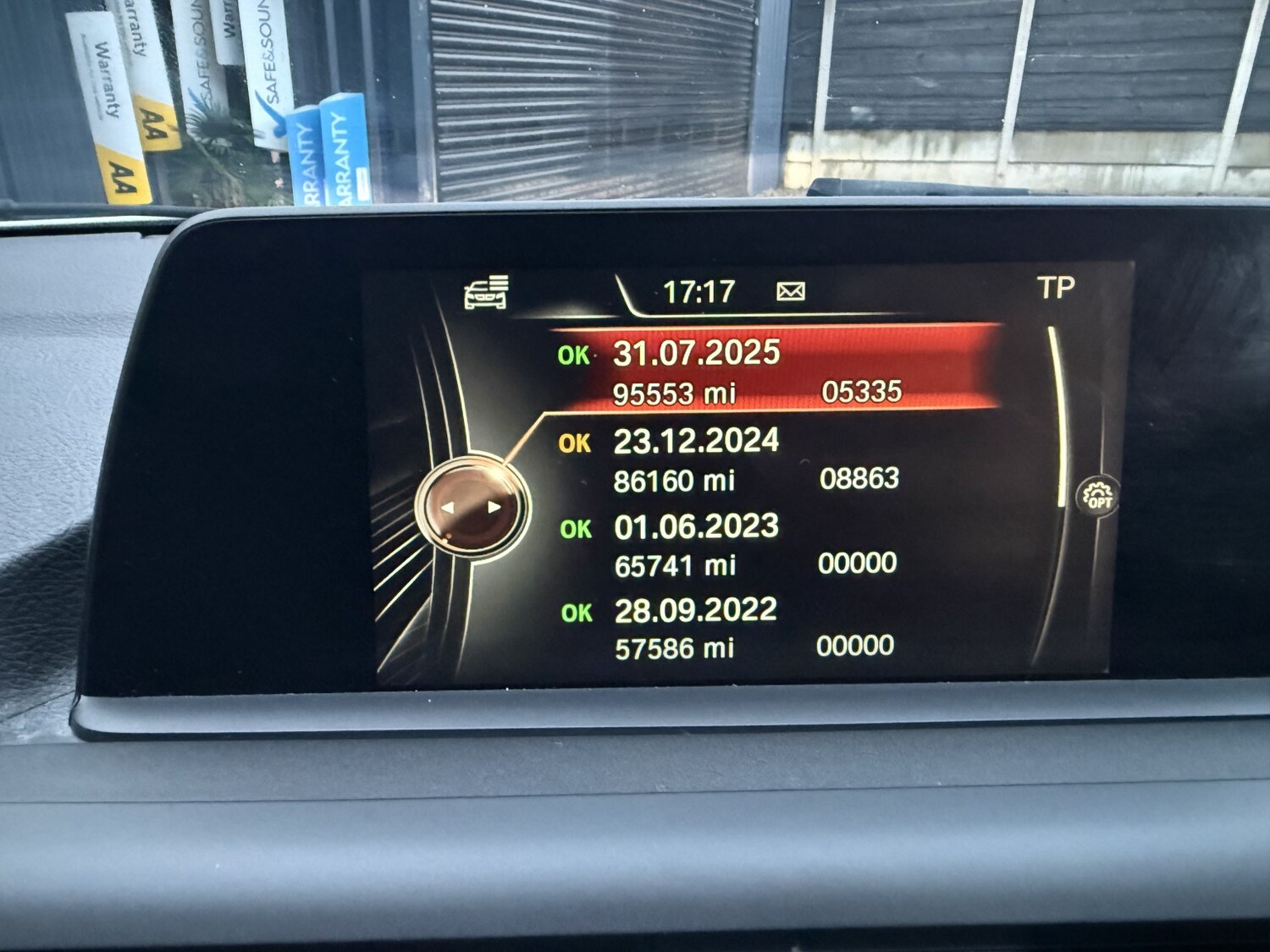 Used BMW 1 Series 2015 for sale - 77584588: Photo 35