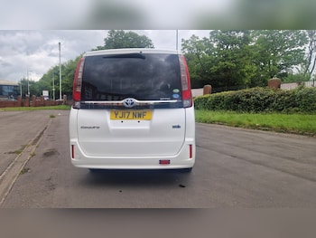 Used Toyota Noah 2026 for sale - 78674206: Photo