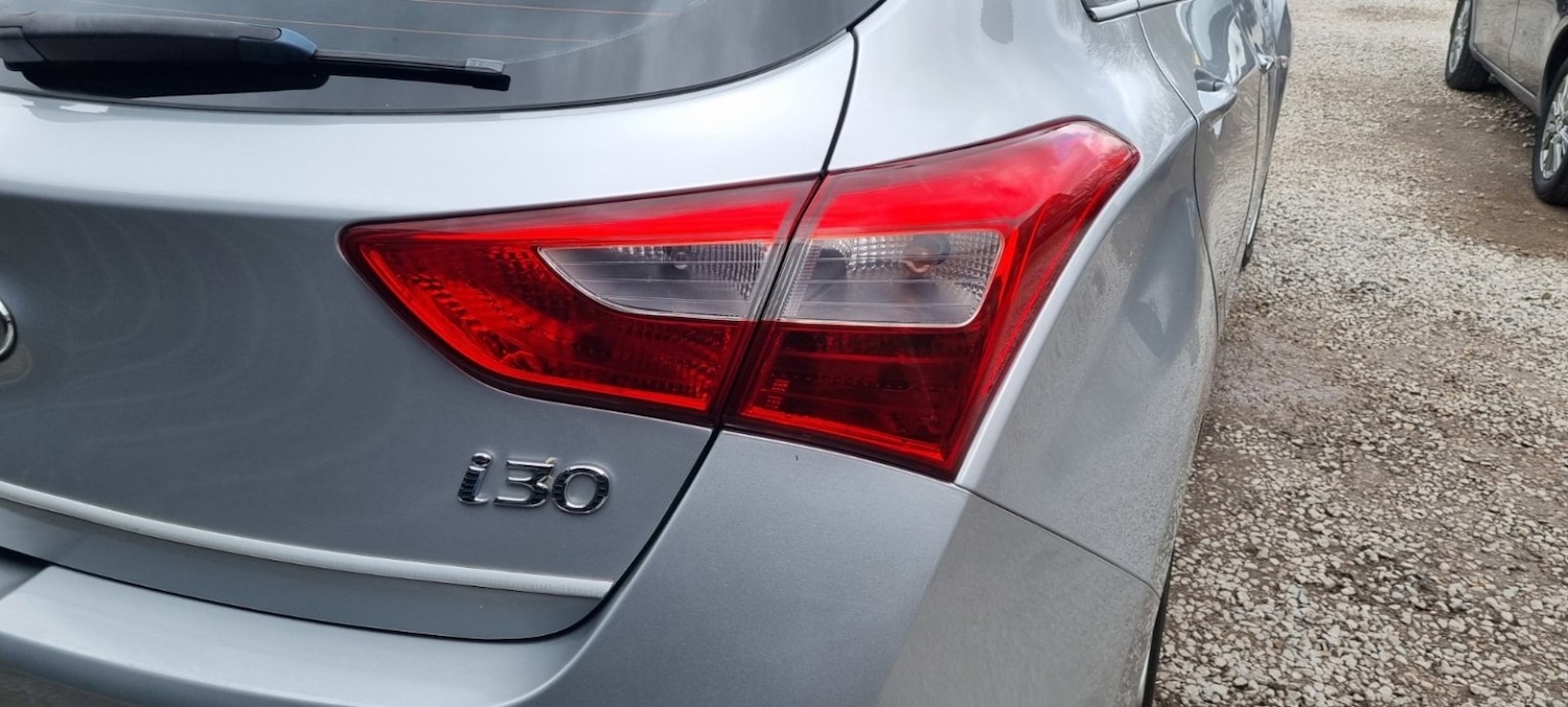 Used Hyundai i30 2014 for sale - 78077870: Photo 11