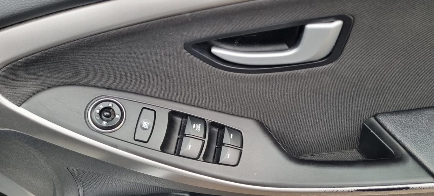 Used Hyundai i30 2014 for sale - 78077870: Photo 20