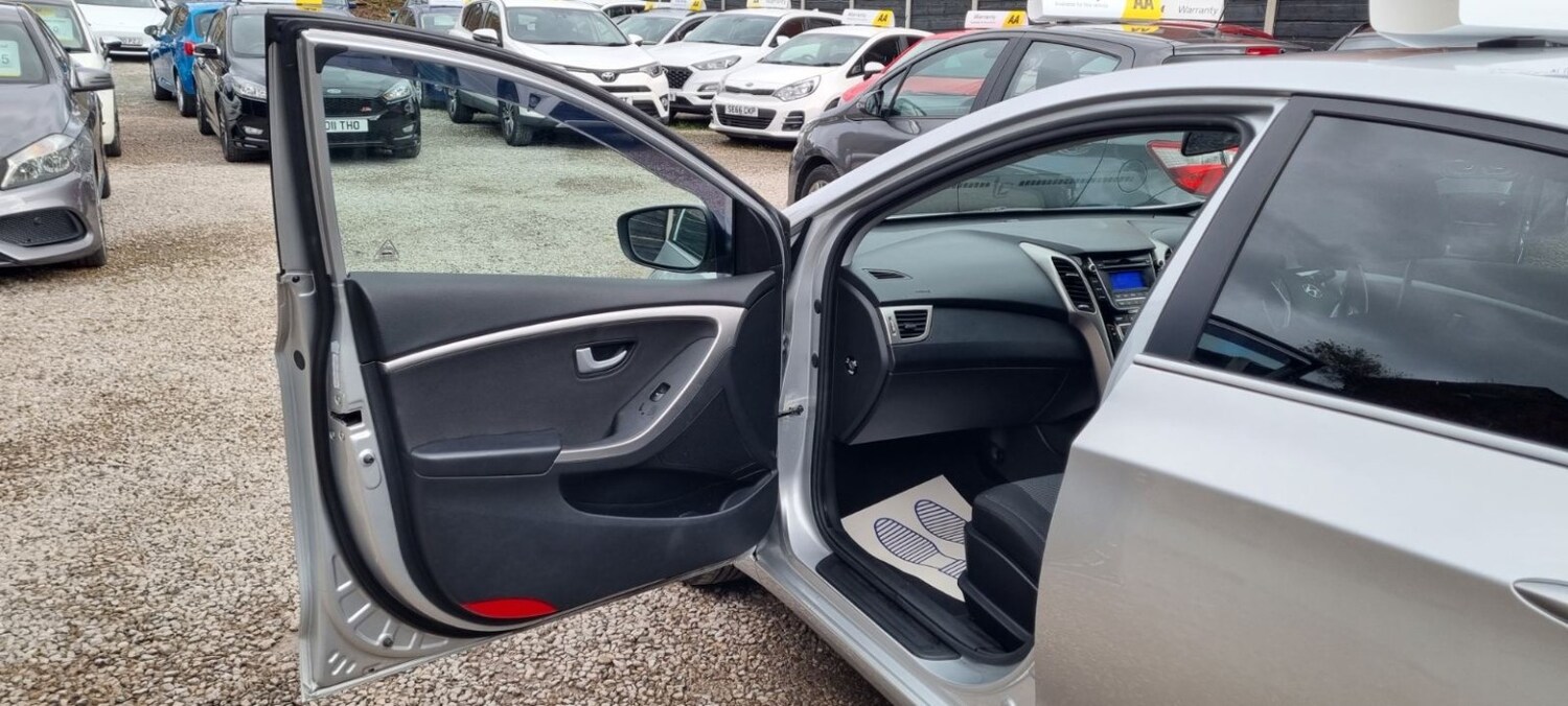 Used Hyundai i30 2014 for sale - 78077870: Photo 42