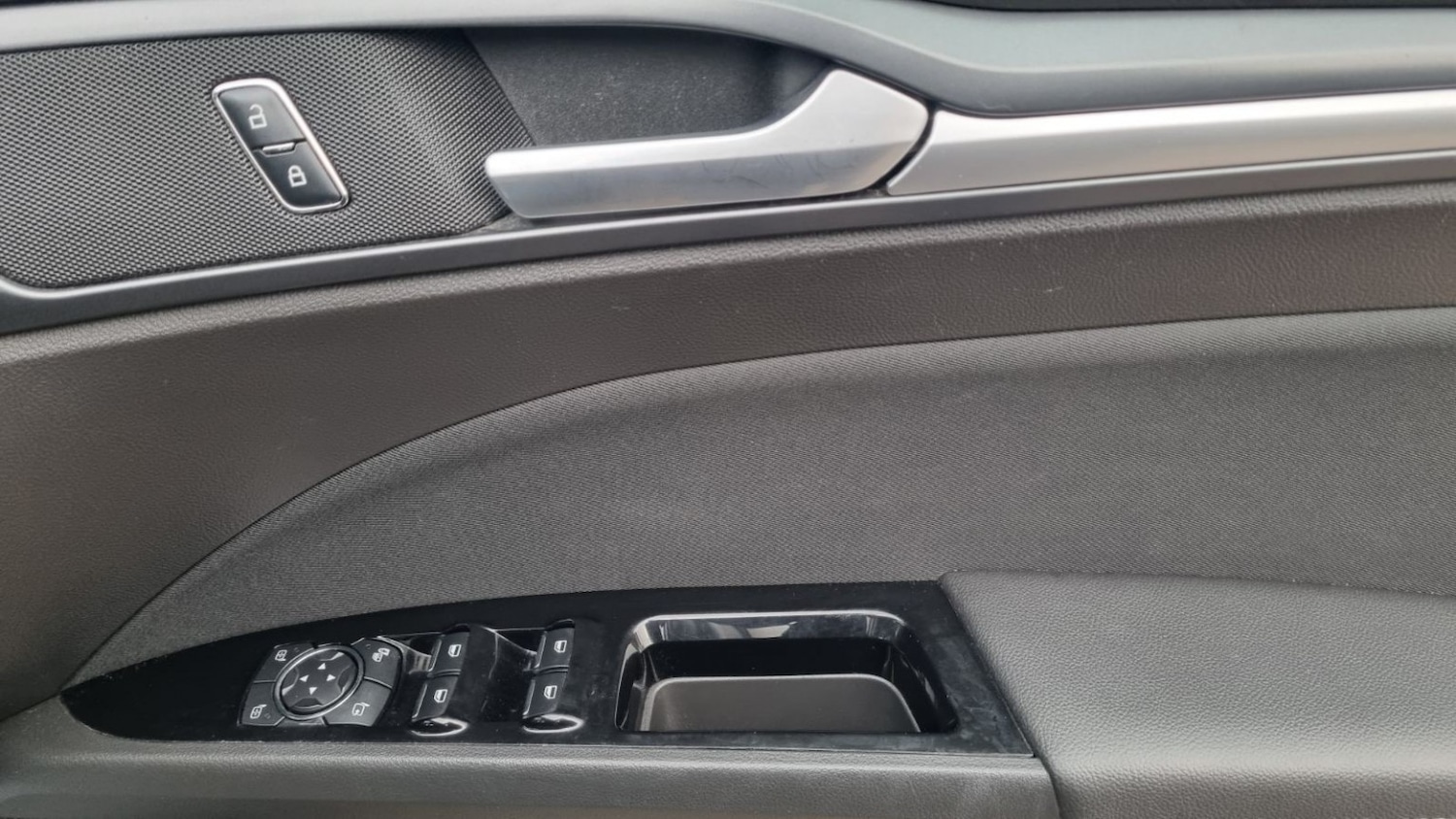 Used Ford Mondeo 2017 for sale - 77584530: Photo 10