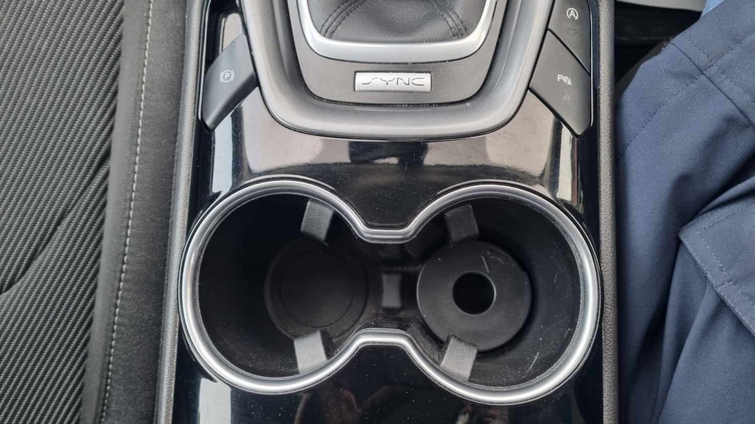 Used Ford Mondeo 2017 for sale - 77584530: Photo 33