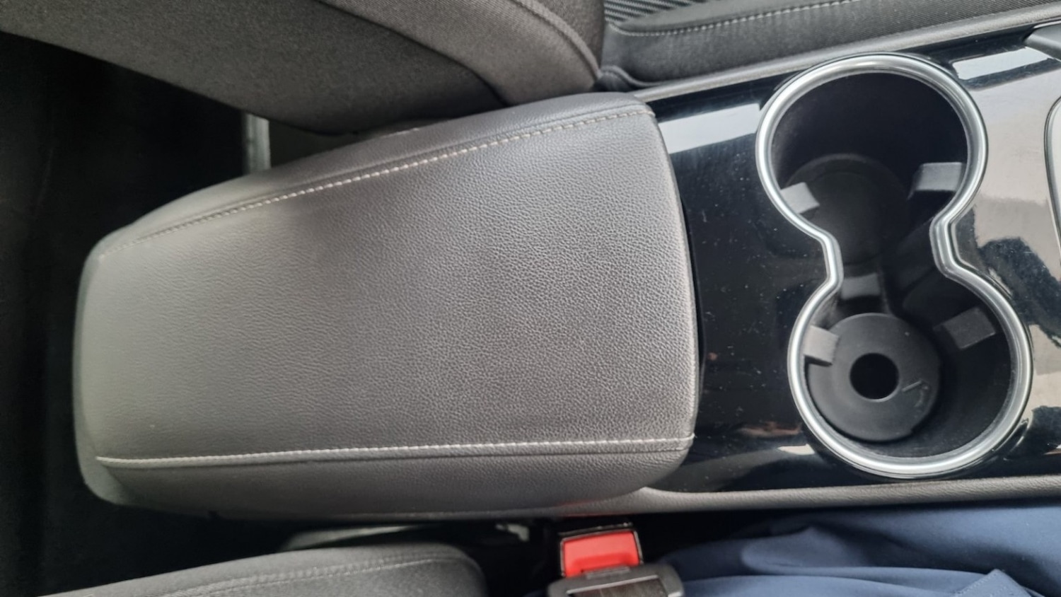 Used Ford Mondeo 2017 for sale - 77584530: Photo 34