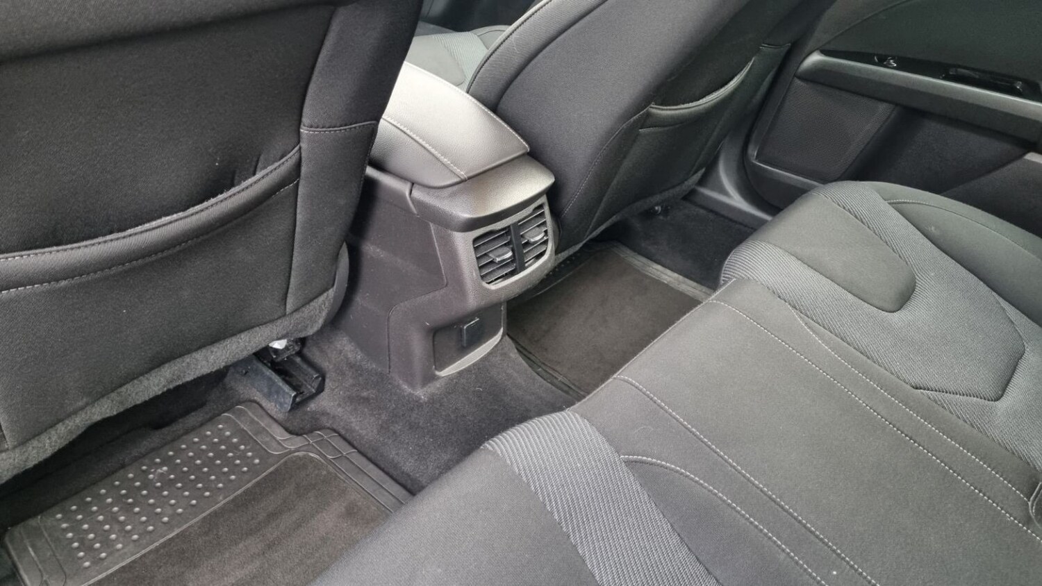 Used Ford Mondeo 2017 for sale - 77584530: Photo 53