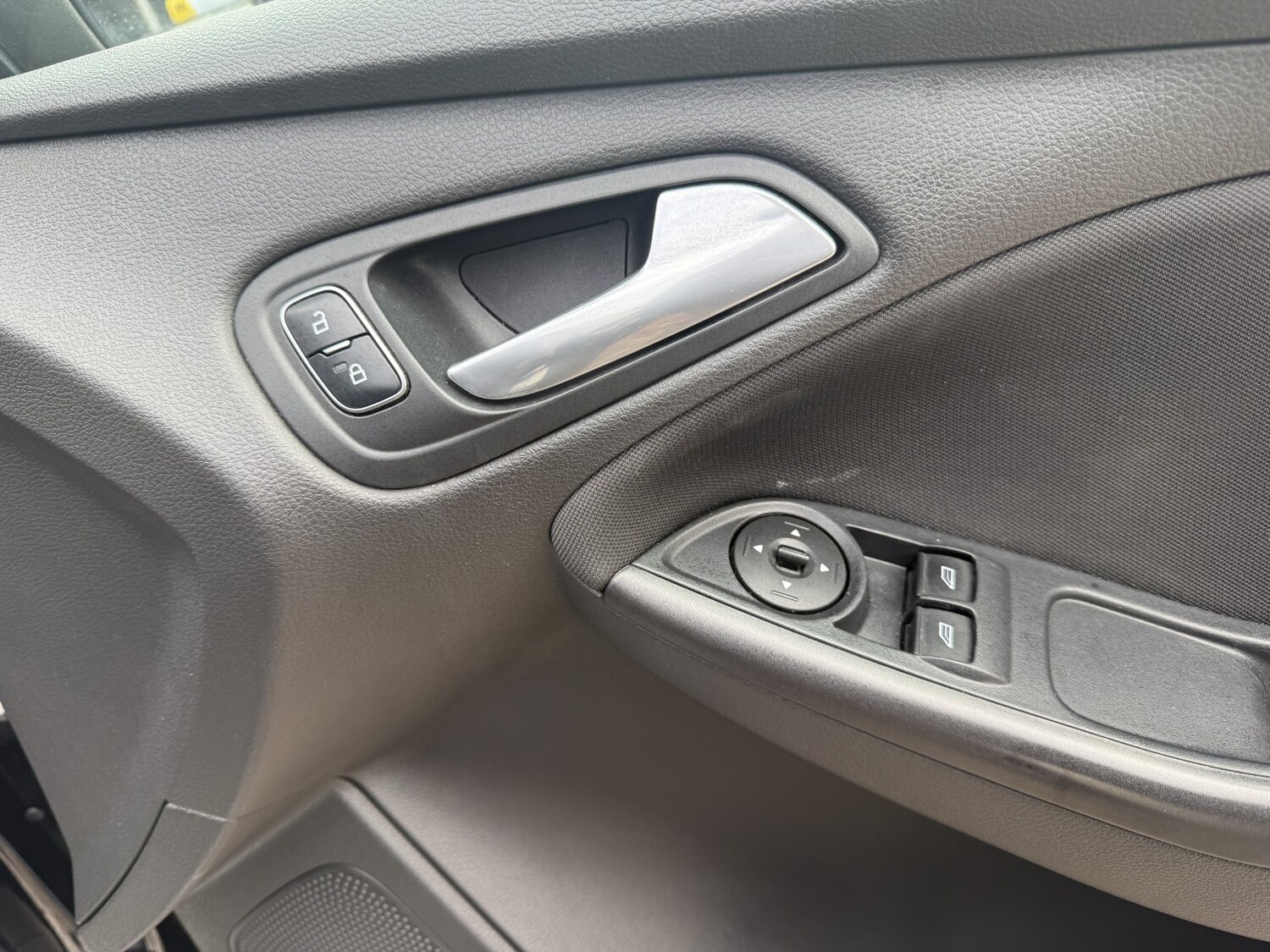 Used Ford Focus 2018 for sale - 78038932: Photo 10