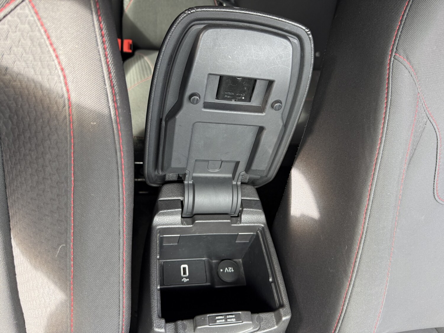 Used Ford Focus 2018 for sale - 78038932: Photo 29