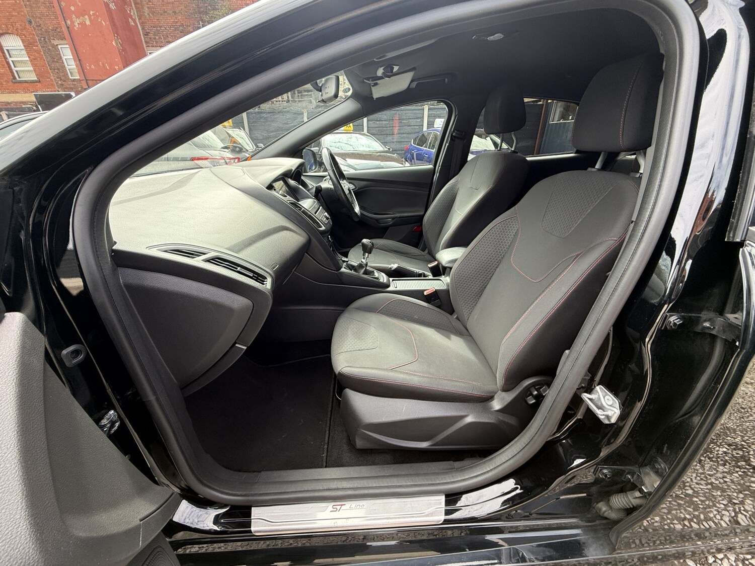 Used Ford Focus 2018 for sale - 78038932: Photo 33