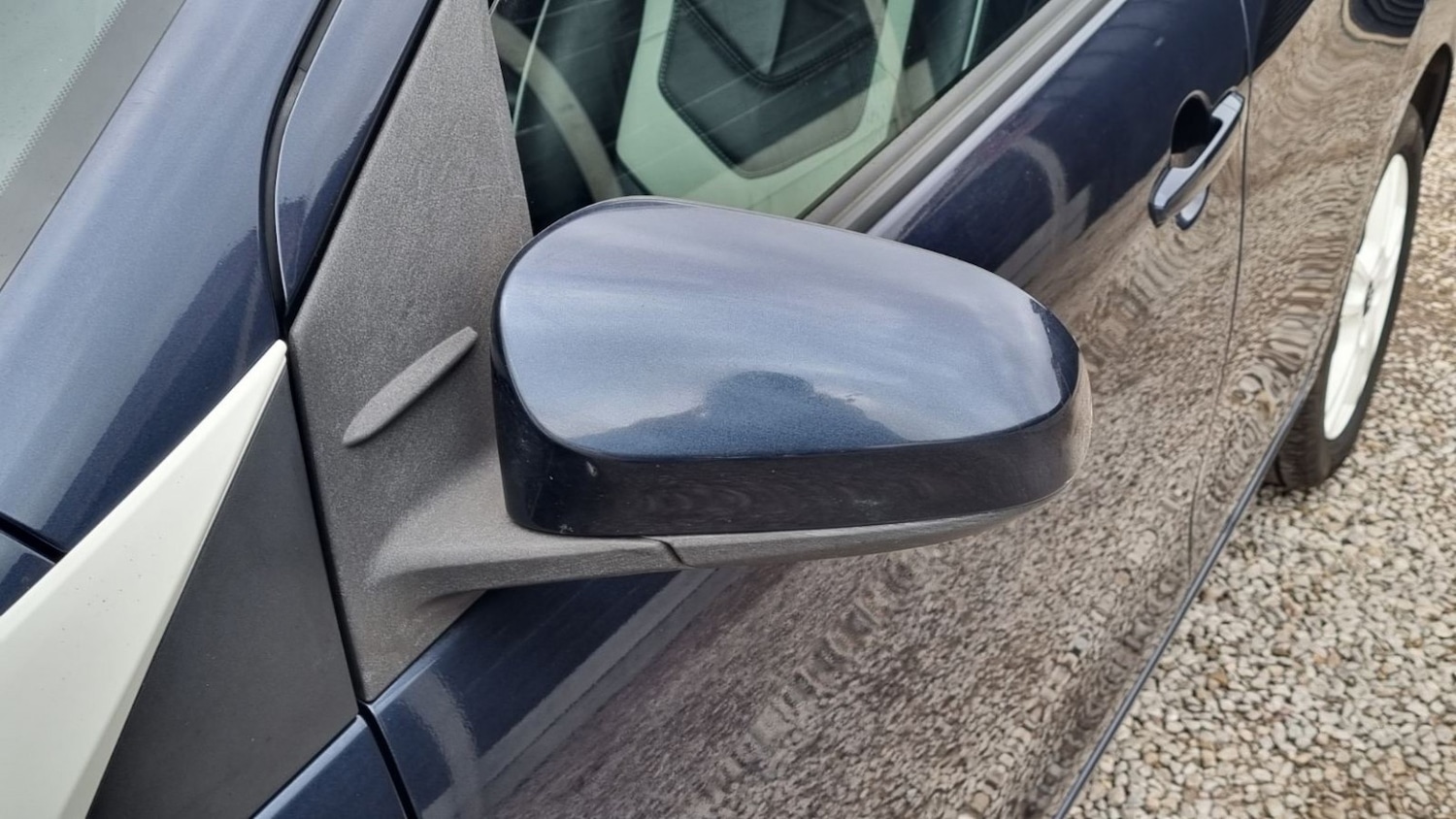 Used Toyota AYGO 2015 for sale - 76531197: Photo 11