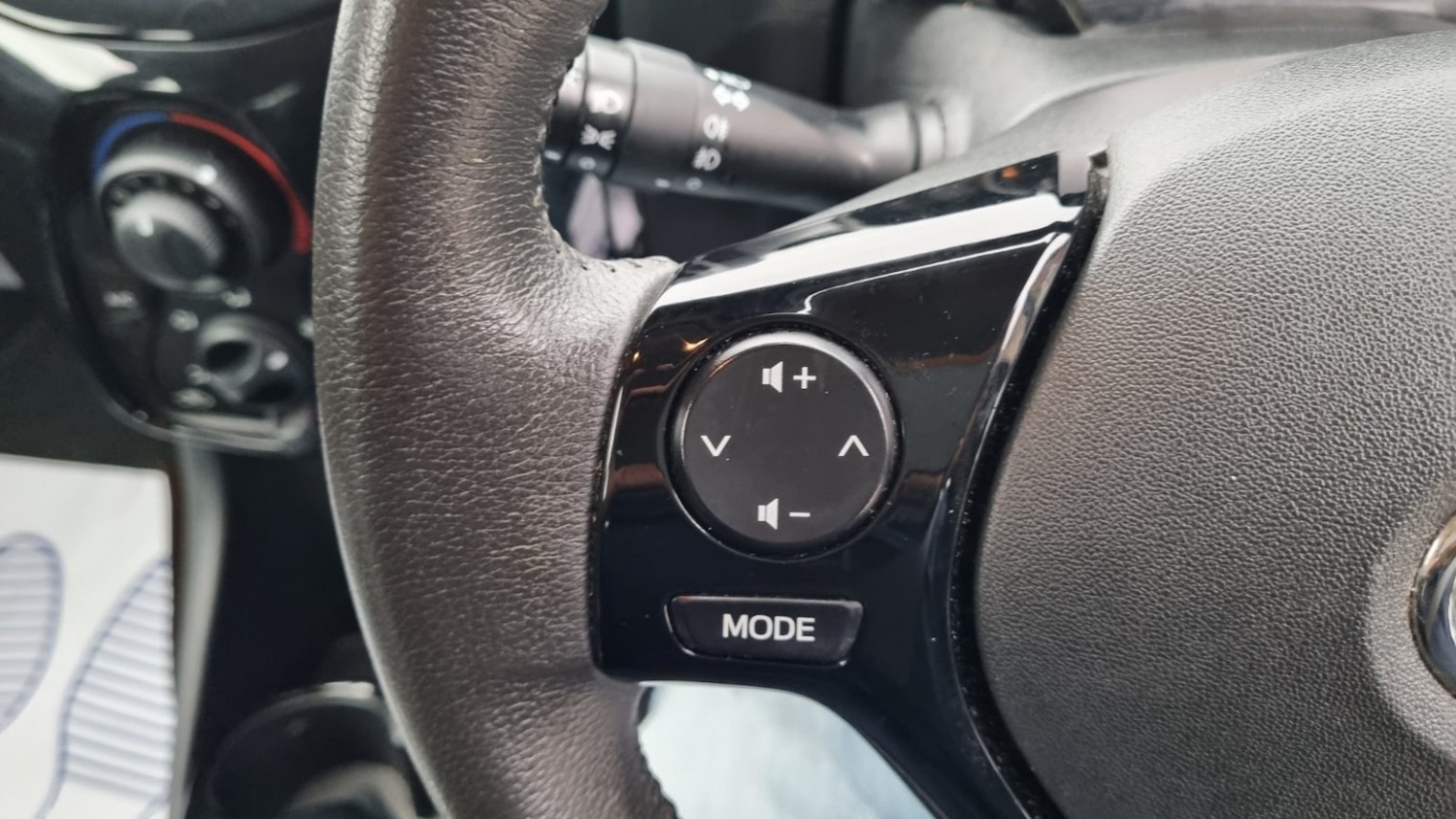 Used Toyota AYGO 2015 for sale - 76531197: Photo 29