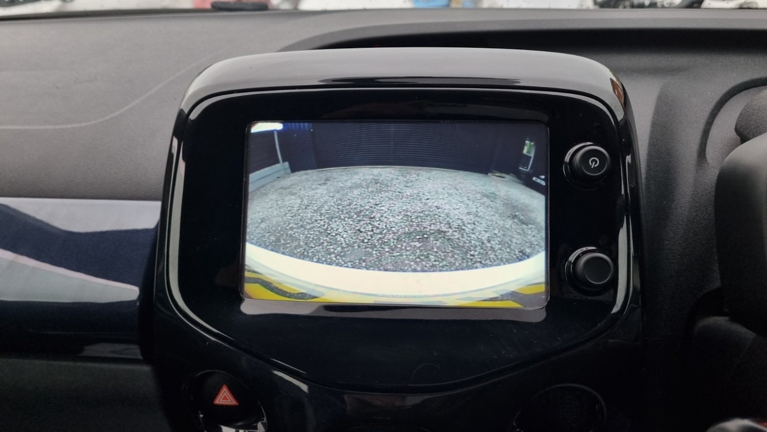 Used Toyota AYGO 2015 for sale - 76531197: Photo 33