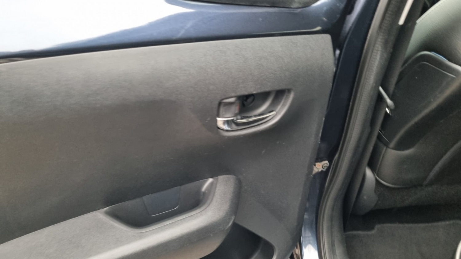 Used Toyota AYGO 2015 for sale - 76531197: Photo 51