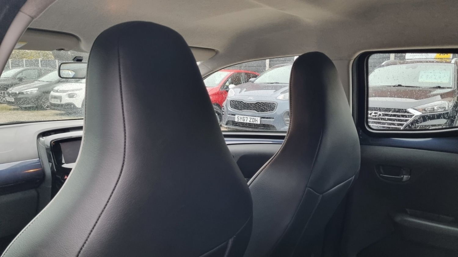 Used Toyota AYGO 2015 for sale - 76531197: Photo 52