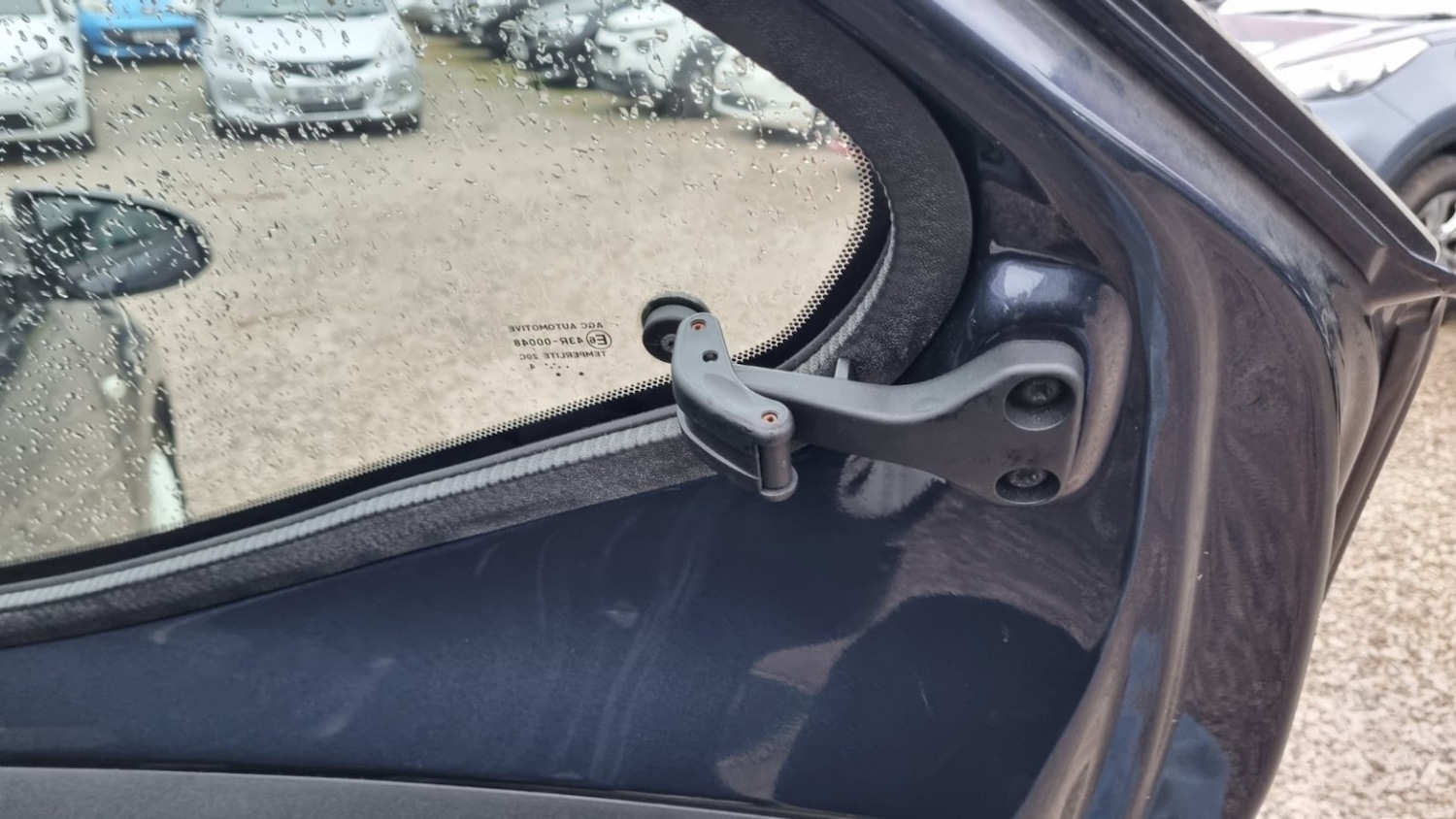 Used Toyota AYGO 2015 for sale - 76531197: Photo 60