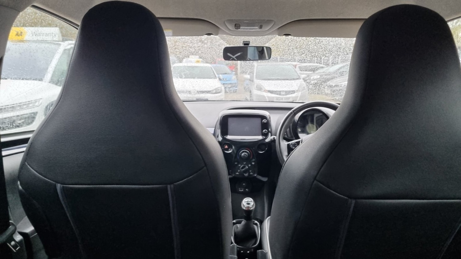 Used Toyota AYGO 2015 for sale - 76531197: Photo 62