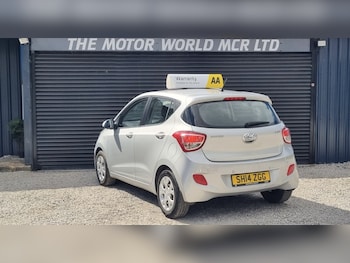 Used Hyundai i10 2014 for sale - 79444766: Photo