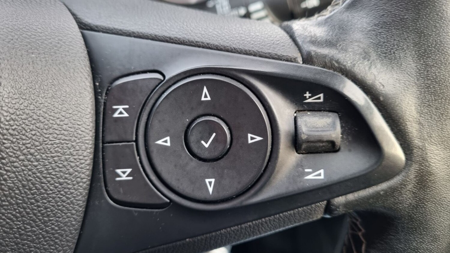 Used Vauxhall Astra 2019 for sale - 77681802: Photo 23