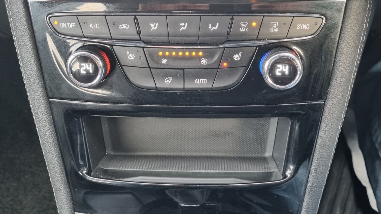 Used Vauxhall Astra 2019 for sale - 77681802: Photo 37