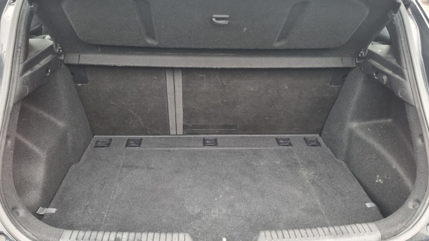 Used Hyundai i30 2016 for sale - 77363563: Photo 69