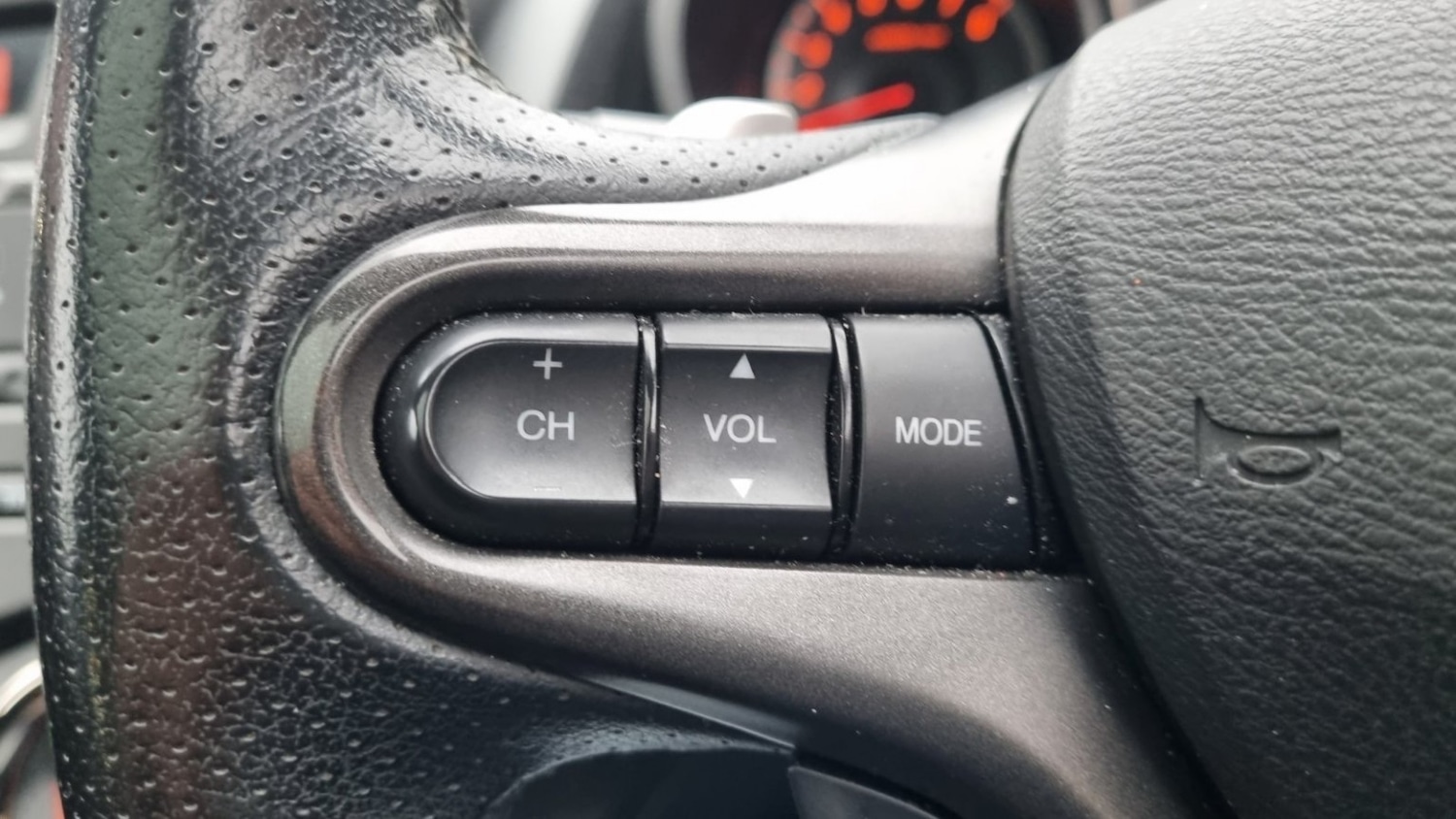 Used Honda Jazz 2014 for sale - 76531195: Photo 18