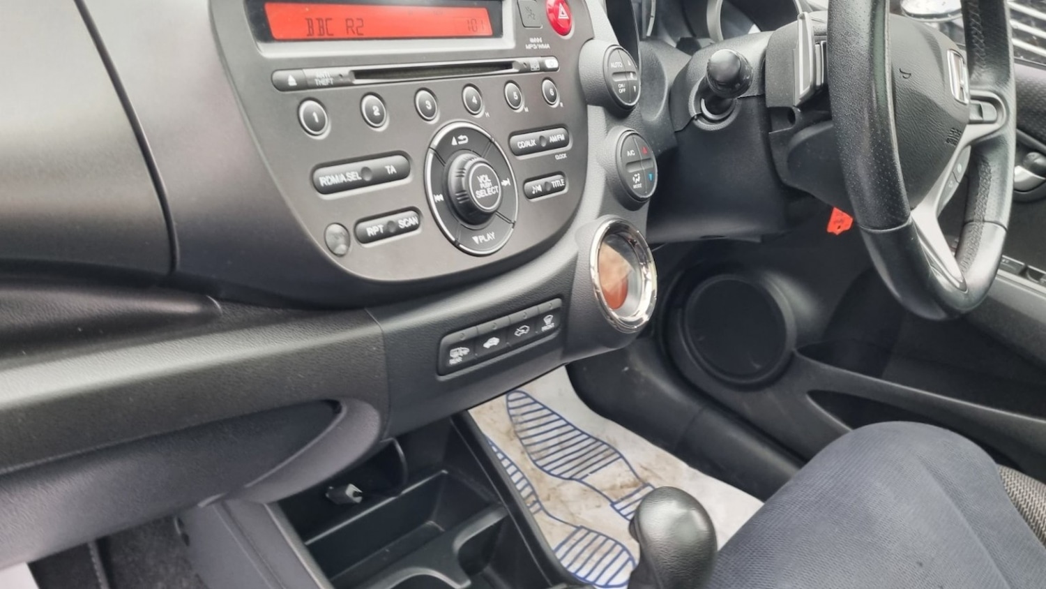 Used Honda Jazz 2014 for sale - 76531195: Photo 46