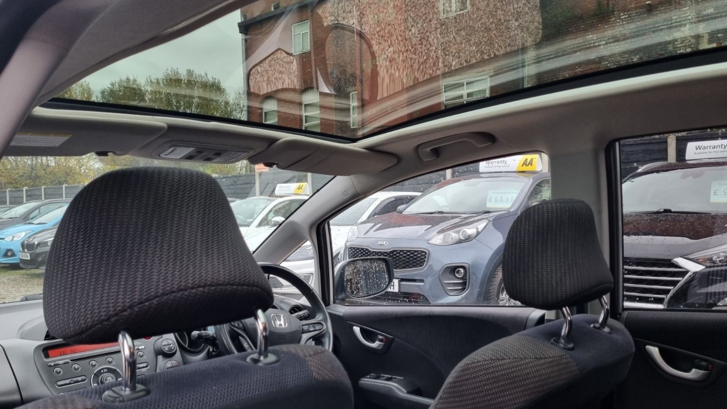 Used Honda Jazz 2014 for sale - 76531195: Photo 55