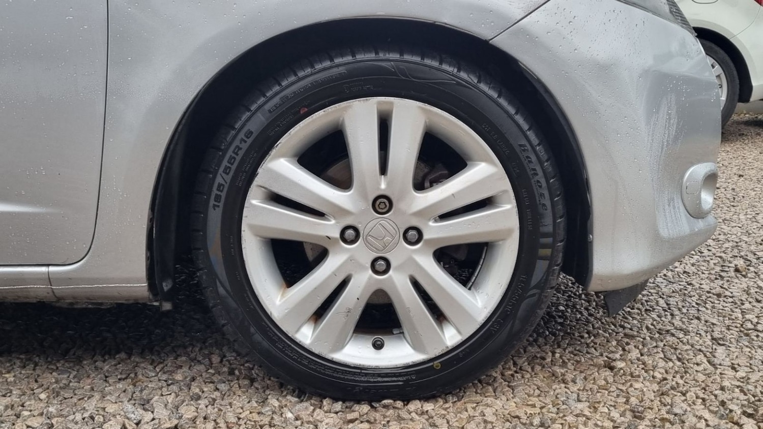 Used Honda Jazz 2014 for sale - 76531195: Photo 79