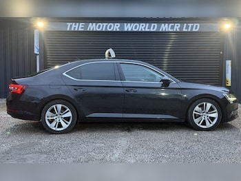 Used Skoda Superb 2019 for sale - 77516123: Photo