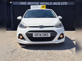 Used Hyundai i10 2014 for sale - 79444800: Photo