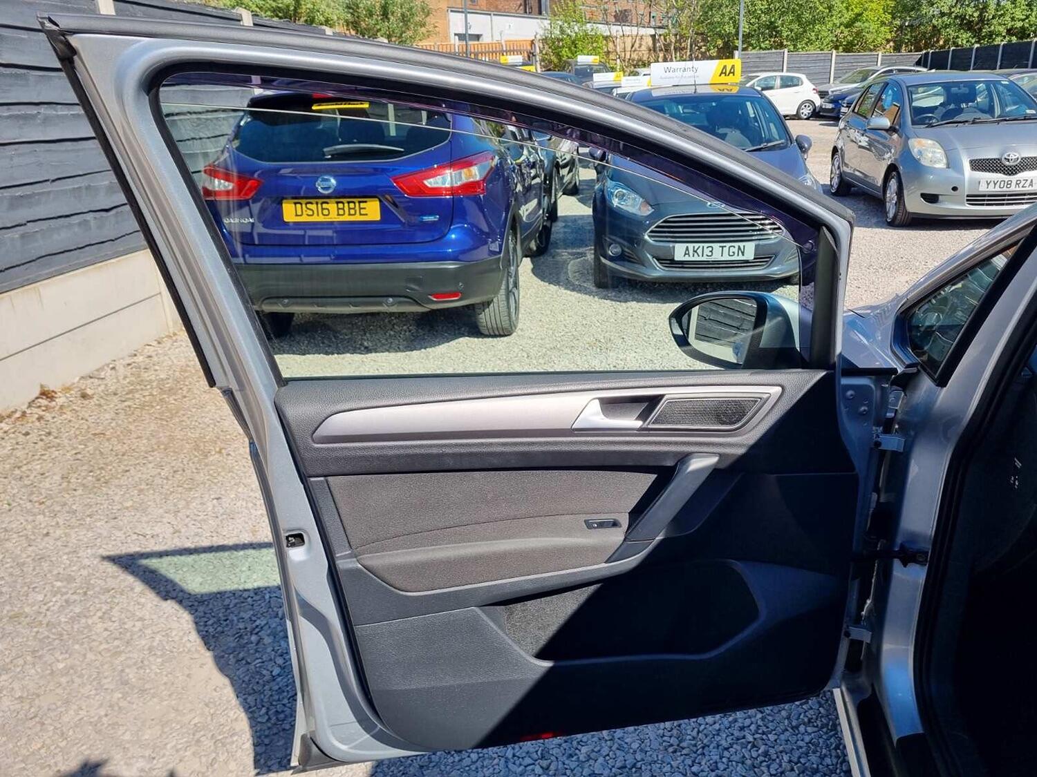 Used Volkswagen Golf SV 2014 for sale - 76793788: Photo 36