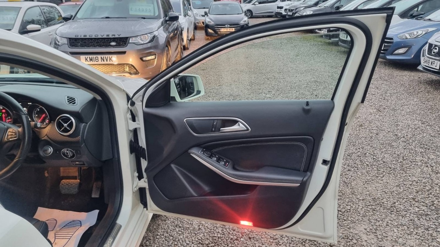 Used Mercedes-Benz A-Class 2017 for sale - 76741380: Photo 10