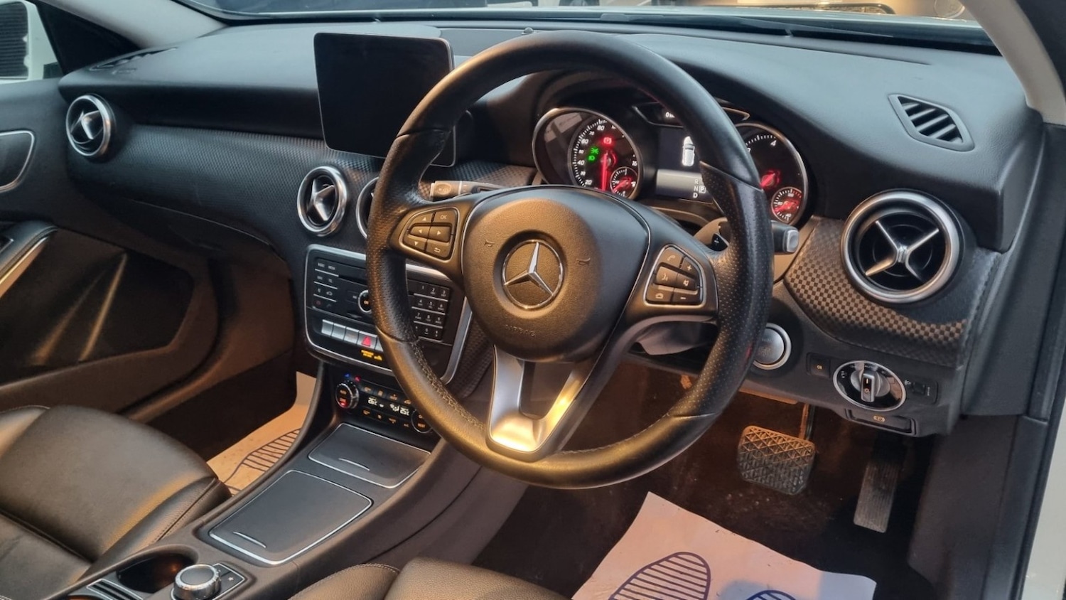 Used Mercedes-Benz A-Class 2017 for sale - 76741380: Photo 12