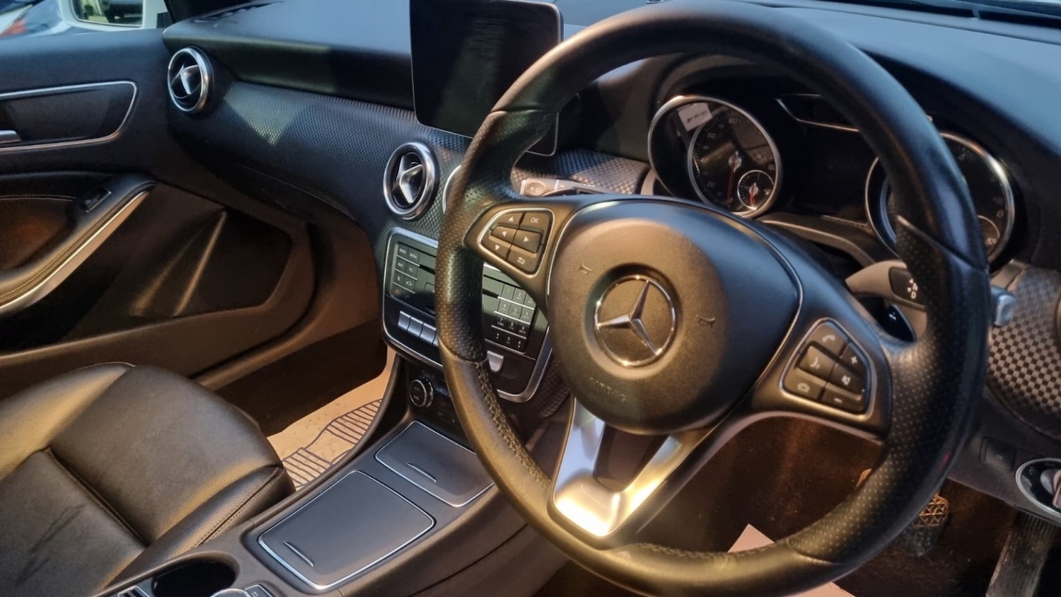 Used Mercedes-Benz A-Class 2017 for sale - 76741380: Photo 36