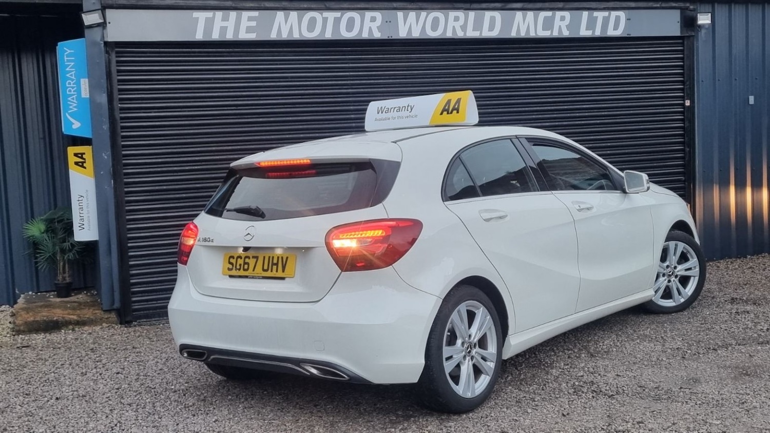 Used Mercedes-Benz A-Class 2017 for sale - 76741380: Photo 4