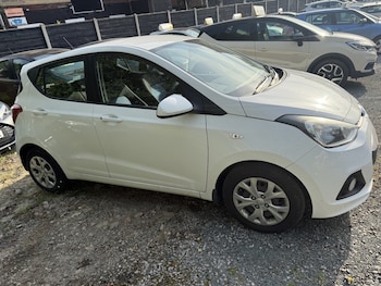 Used Hyundai i10 2014 for sale - 78744922: Photo