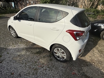 Used Hyundai i10 2014 for sale - 78744922: Photo
