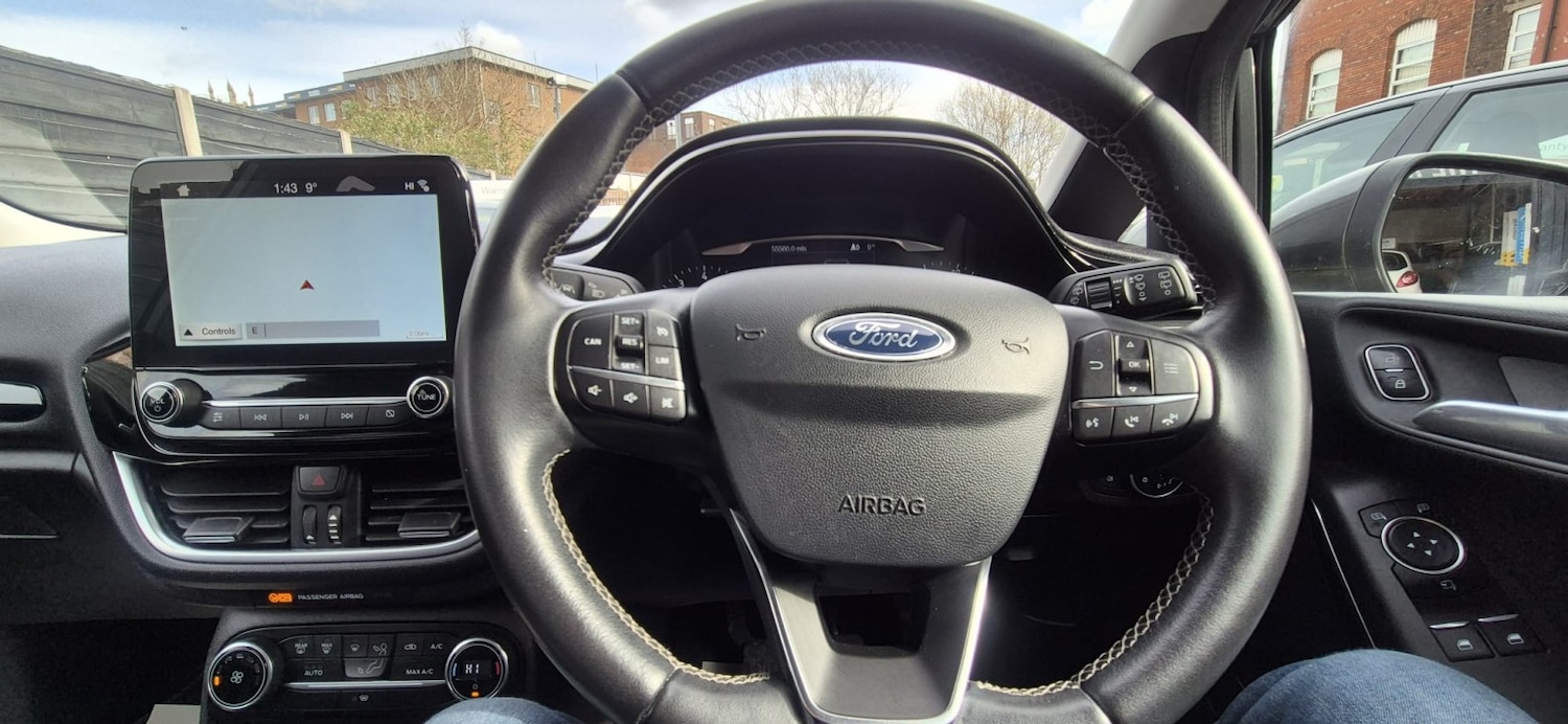 Used Ford Fiesta 2017 for sale - 78038984: Photo 13