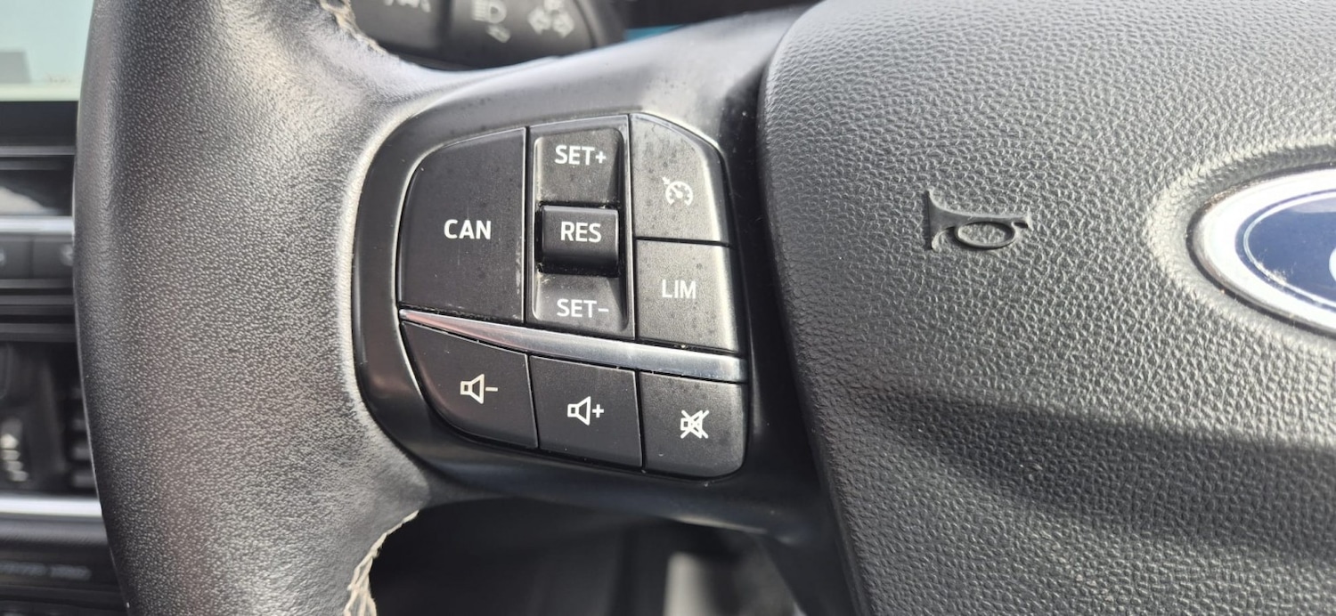 Used Ford Fiesta 2017 for sale - 78038984: Photo 14